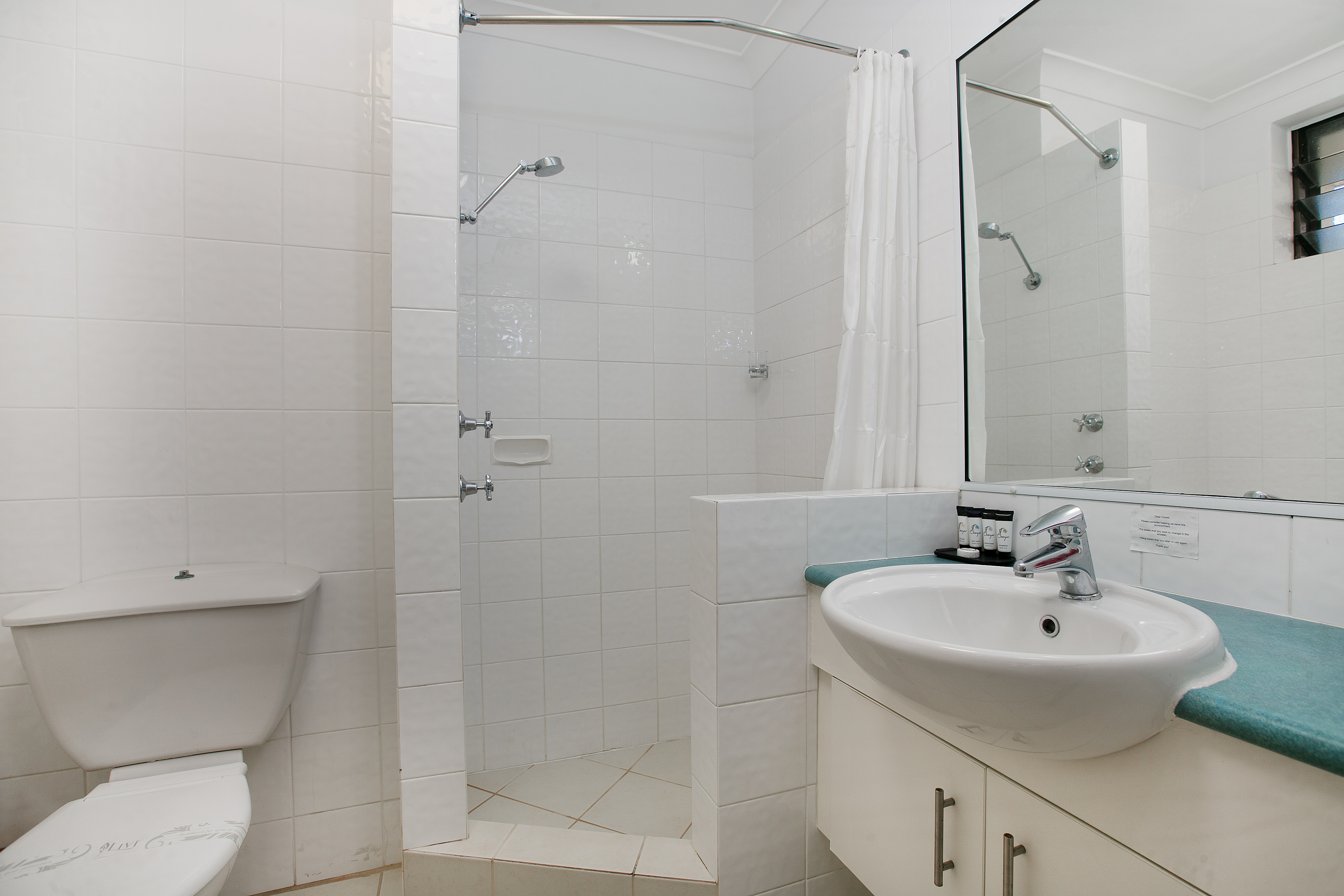 Twin or Triple Suite