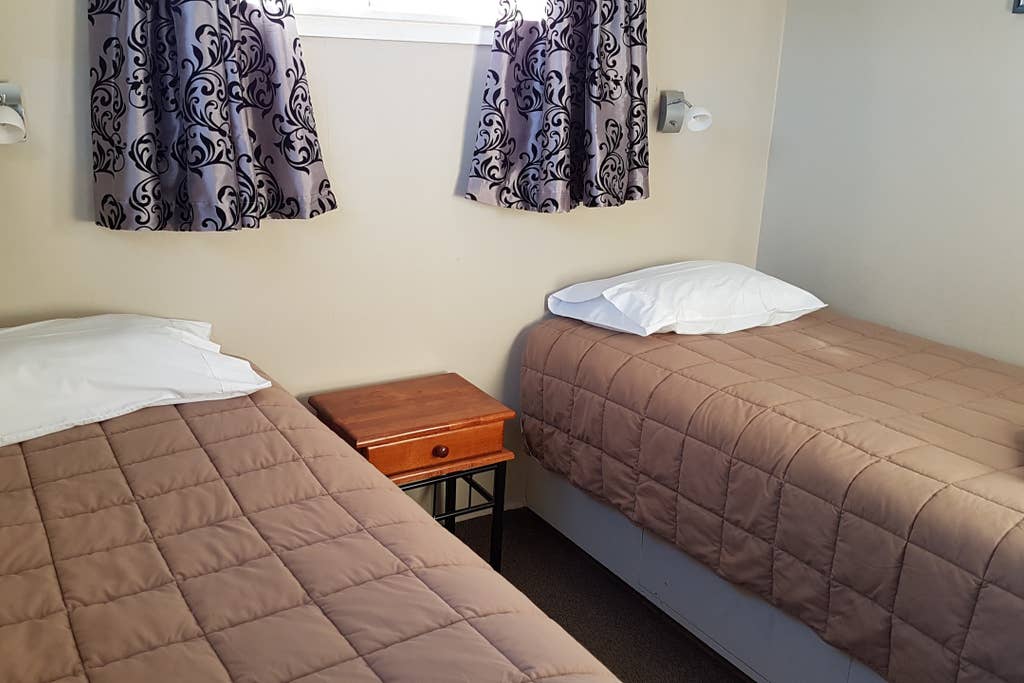 2 Bedroom Unit Sleeps 6