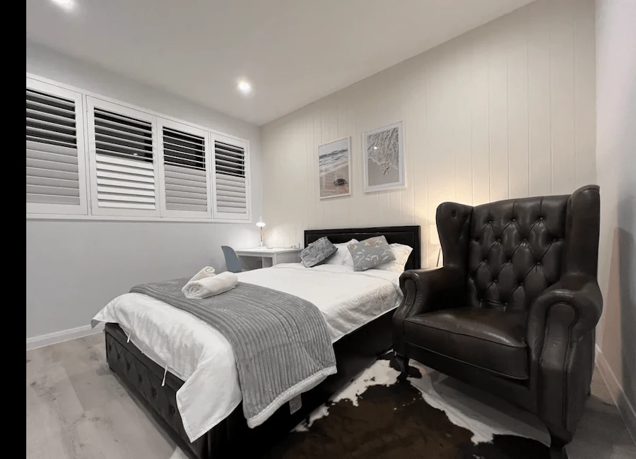Room D — Studio Suite — photo 1 of 4