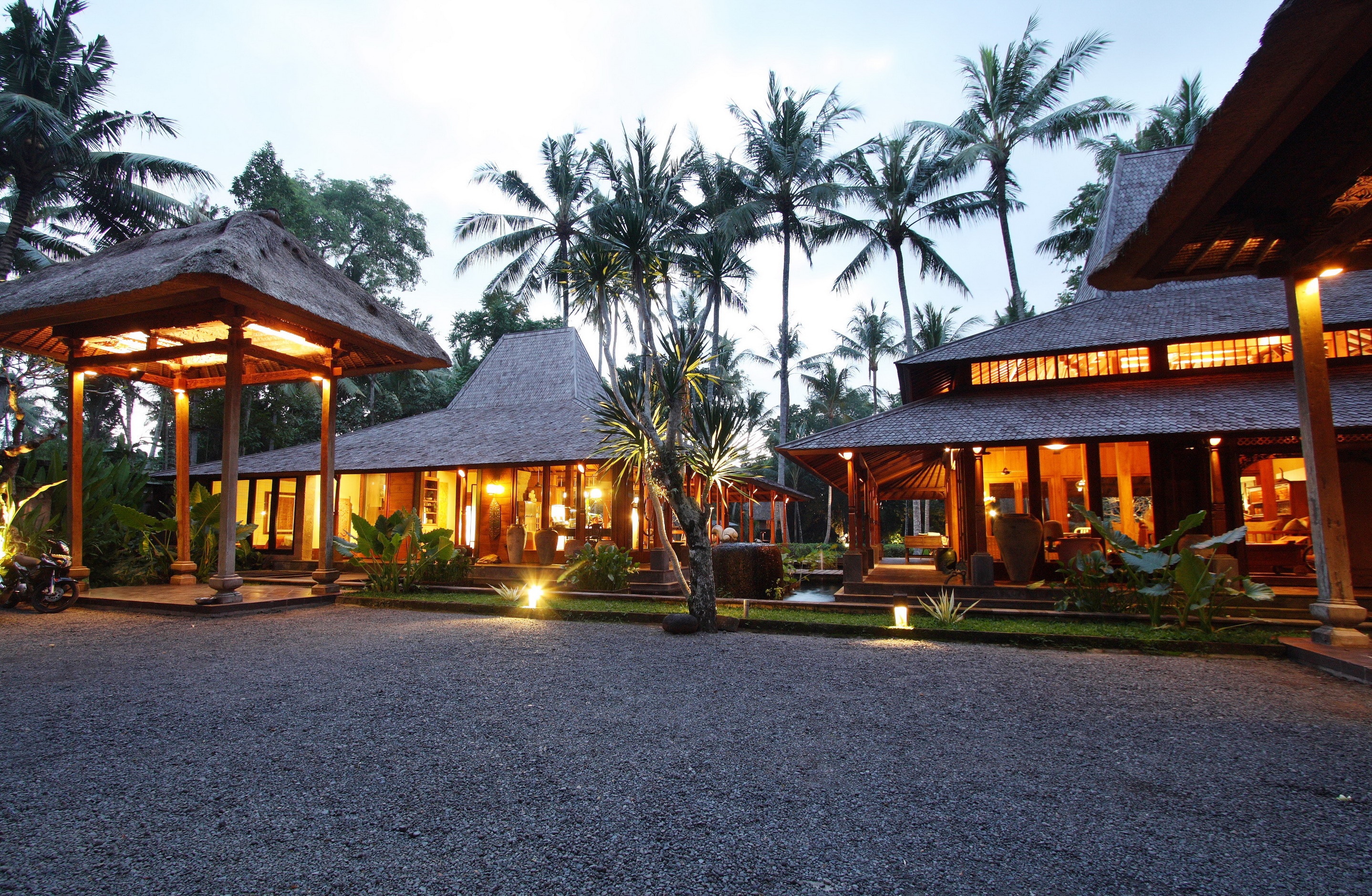 Three bedrooms Villa #1