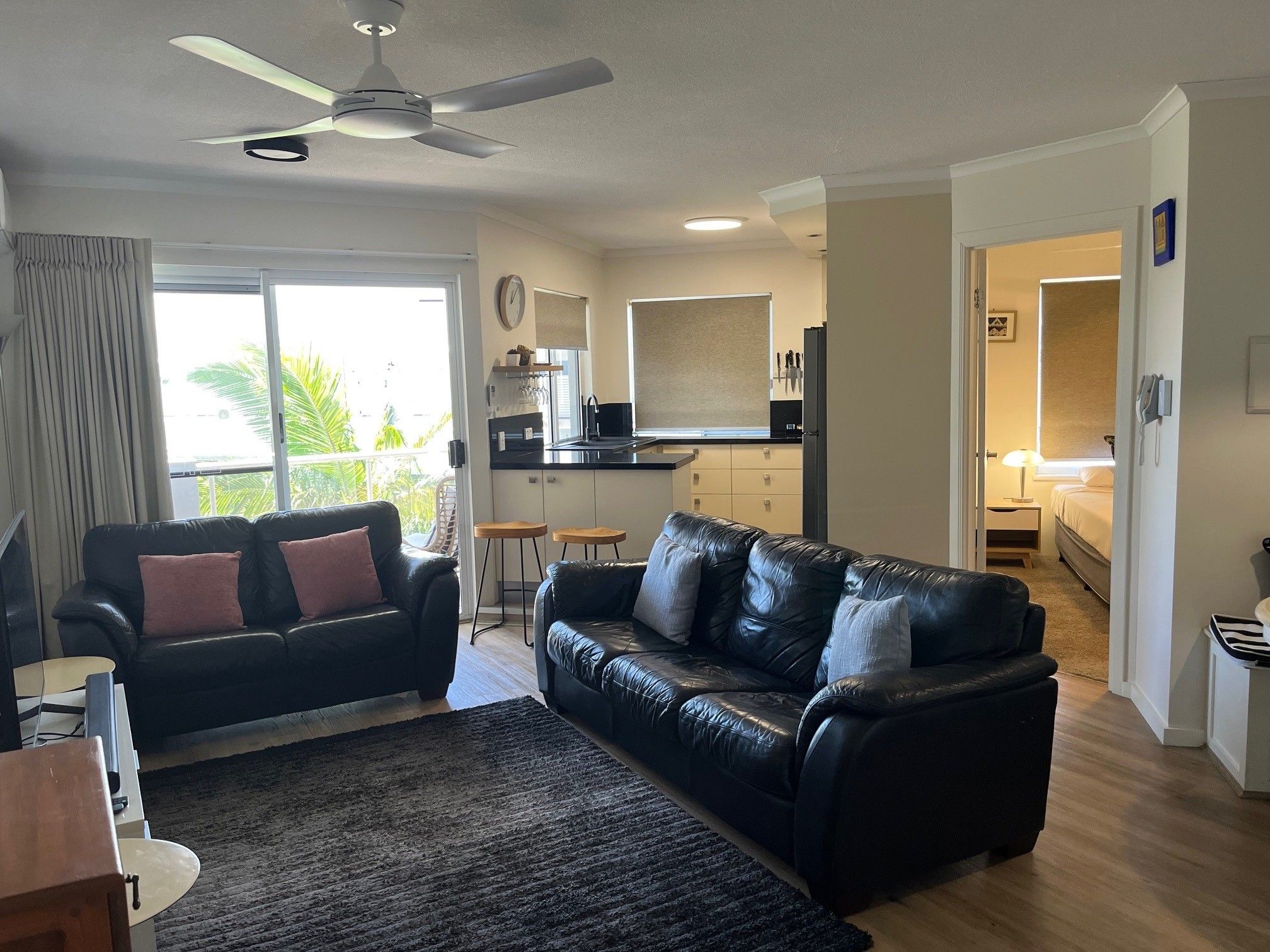 Stay 3 and SAVE - 2 Bedroom Superior Rooftop Apartment