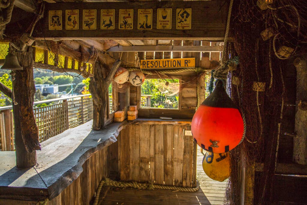 Shipwrecked In Adventure Bay