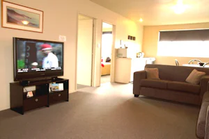 2 Bedroom Suite