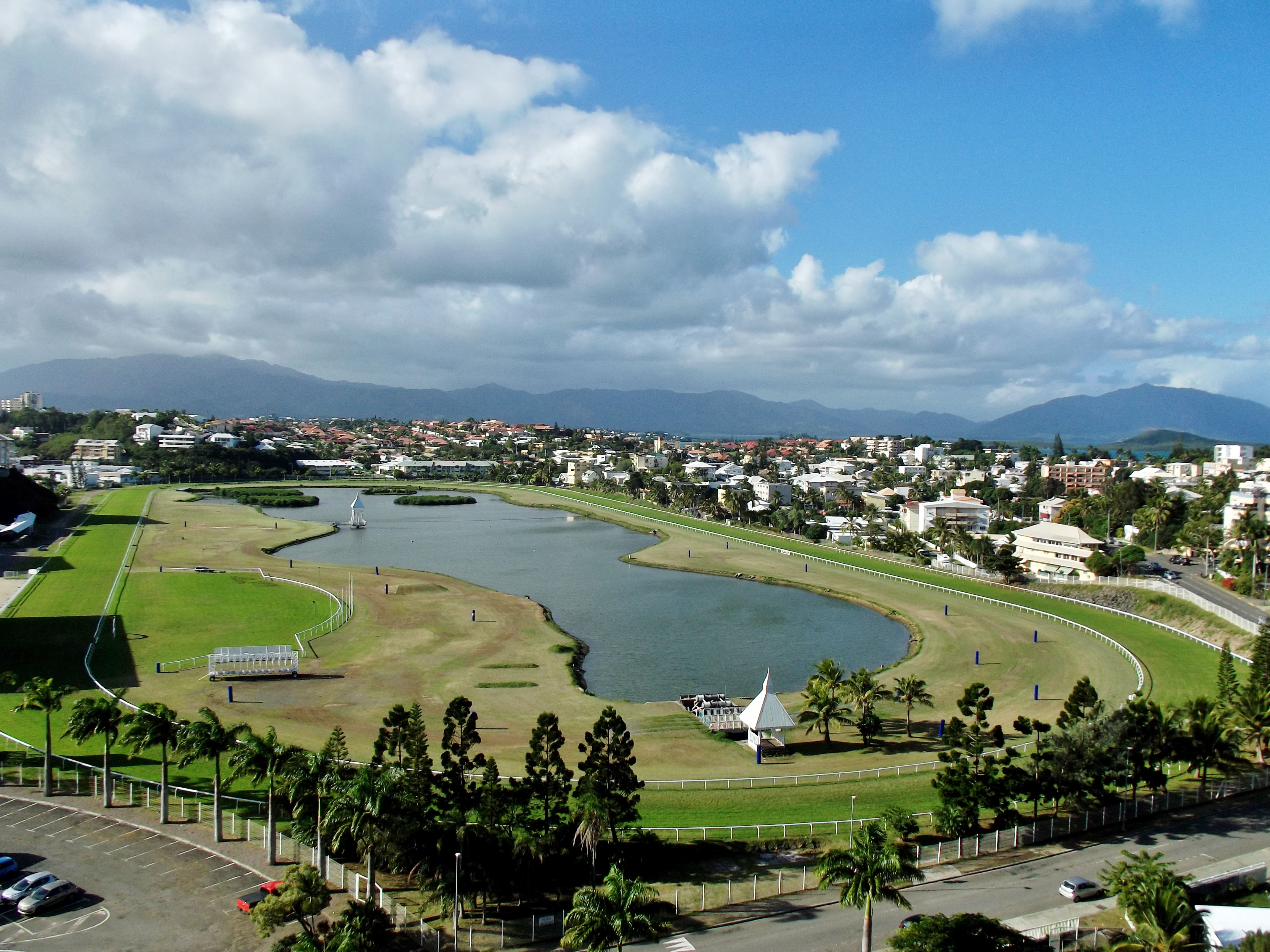 Classic room - Racecourse view - 6 nights stay minimum