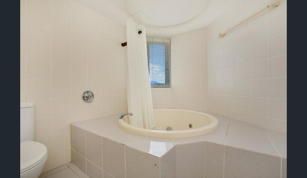 2 bedroom oceanview apartment 1N