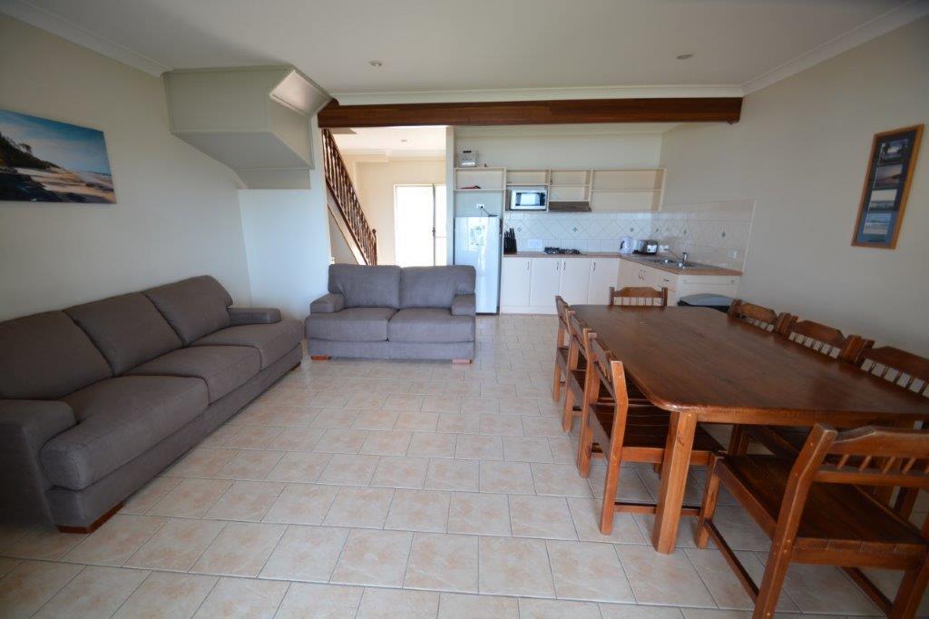 TREVALLY APARTMENT - Ocean Views