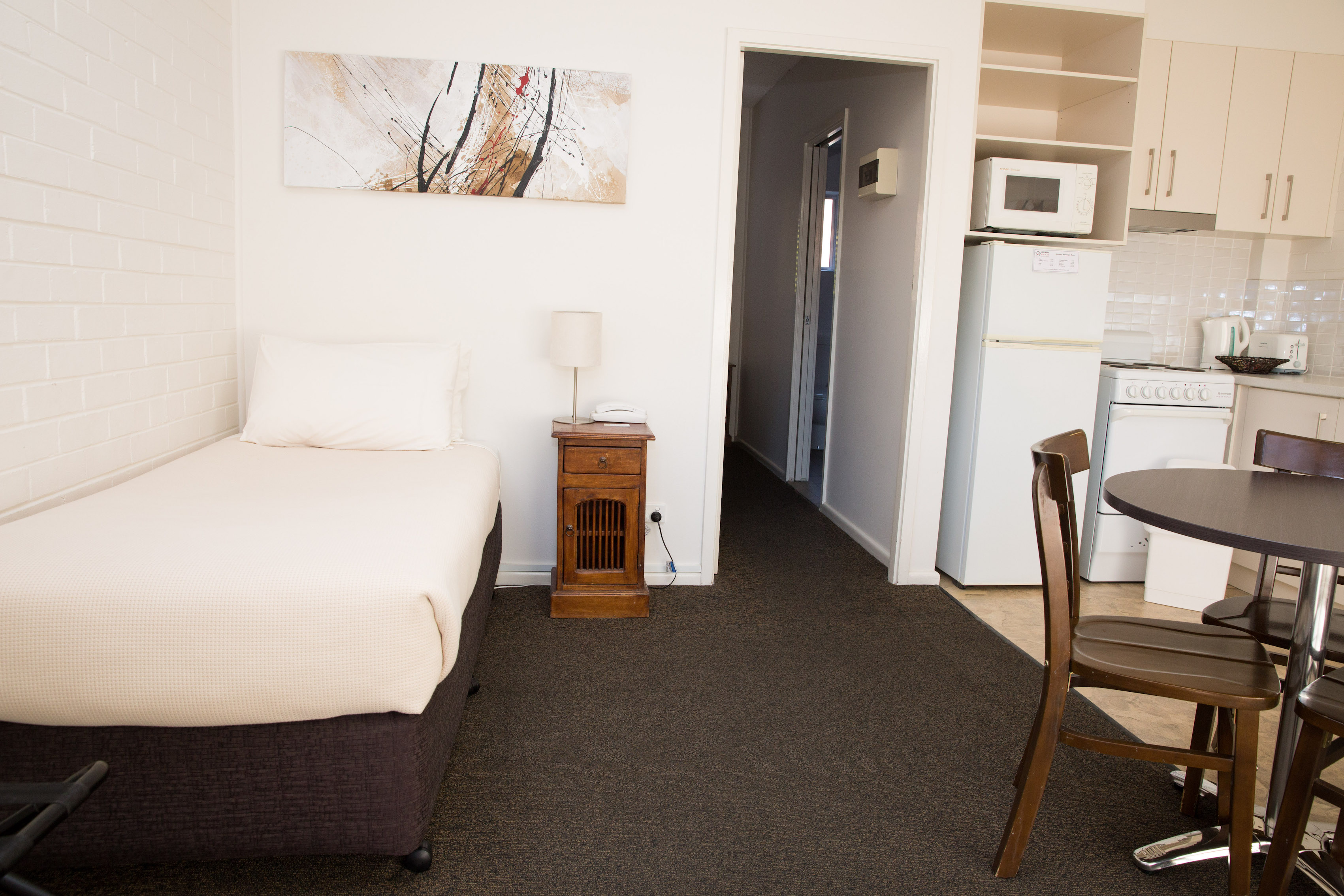 One Bedroom Apartment