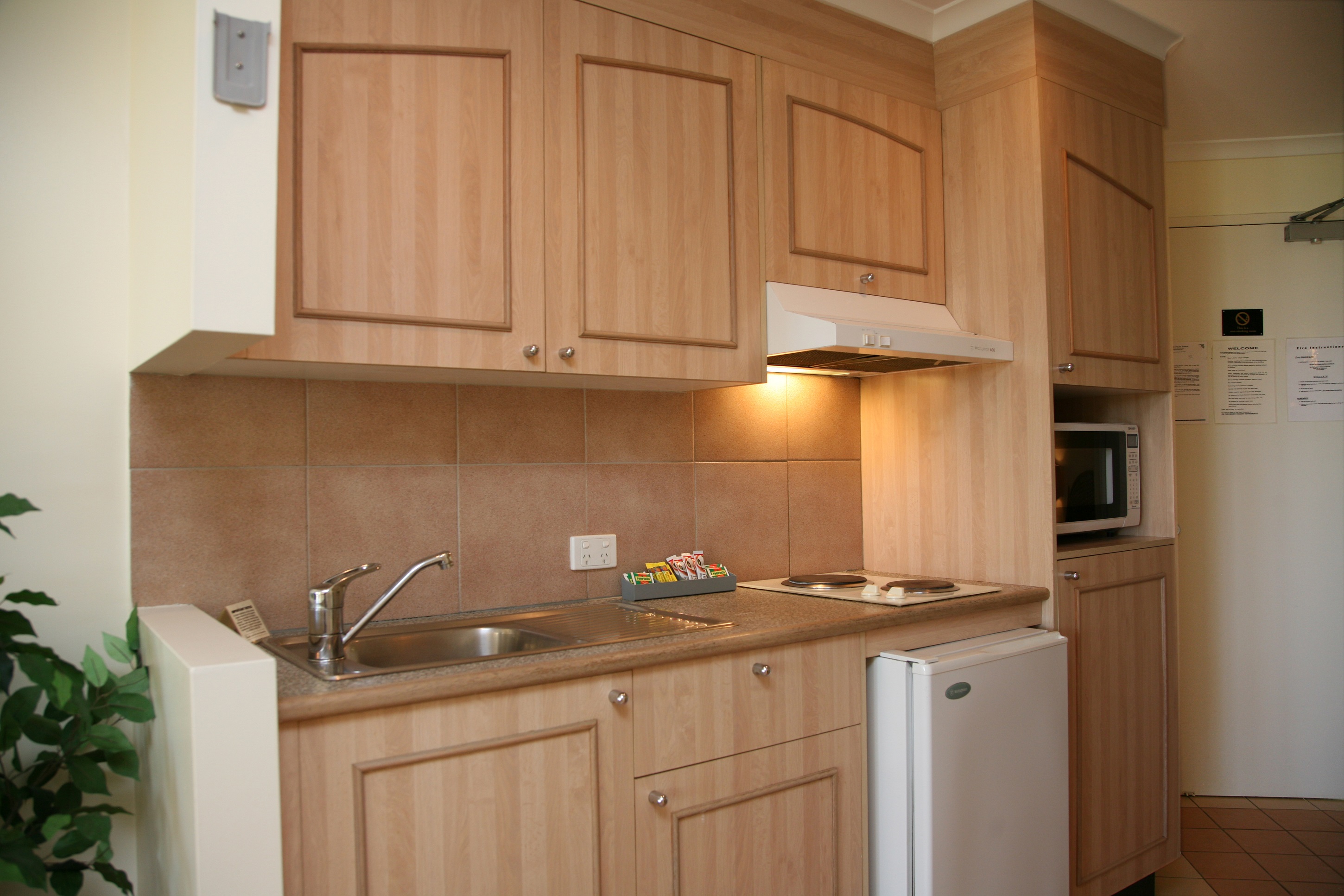 1 Night Stay - 1 Bedroom Beachfront