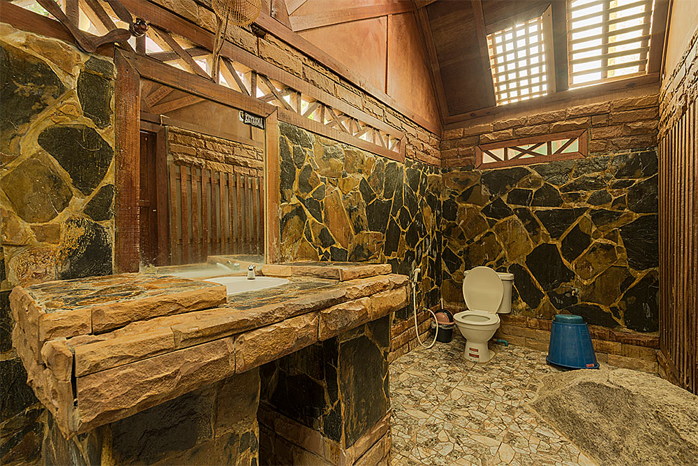 Second Row Family Rooms