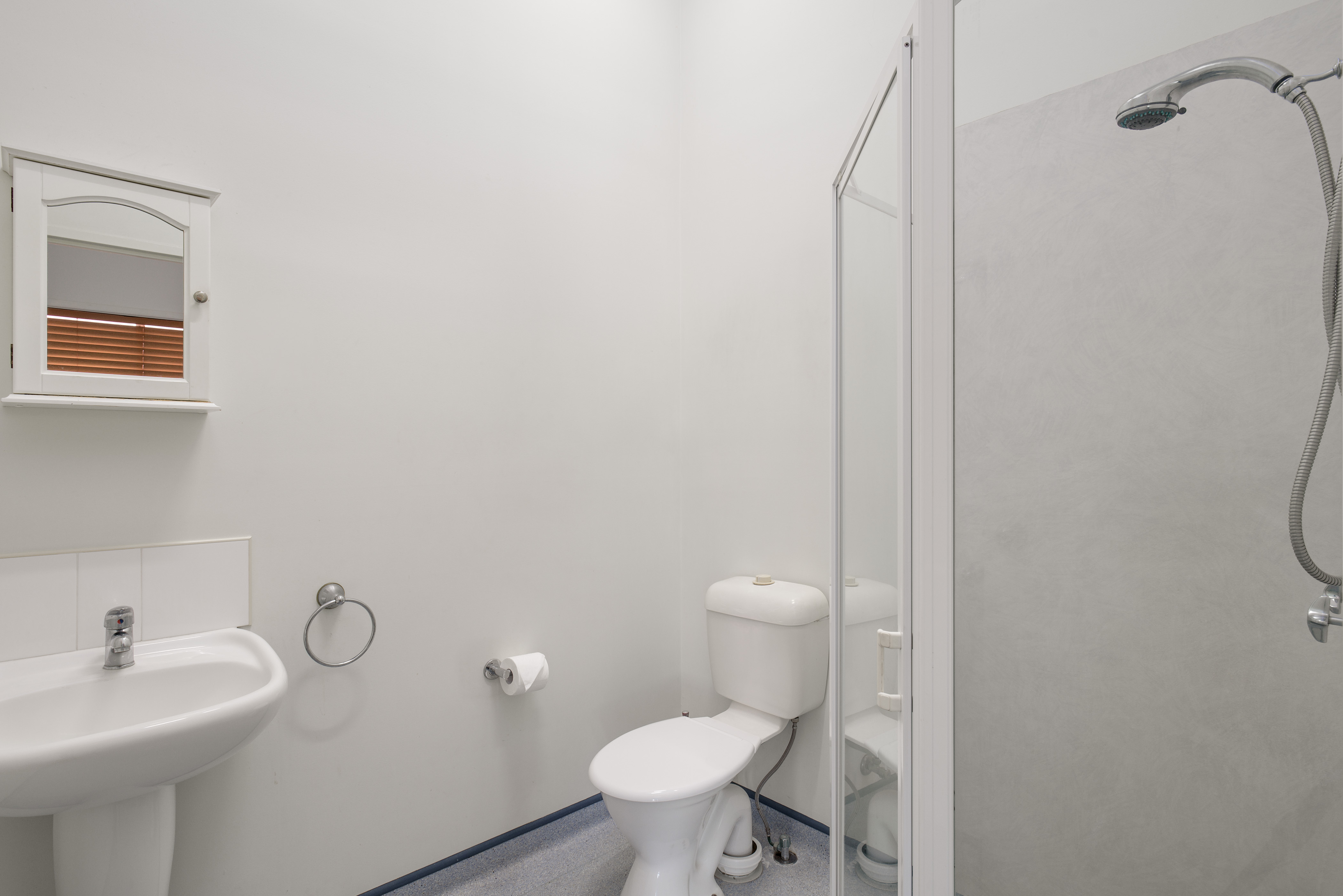 Double / Single Cabin