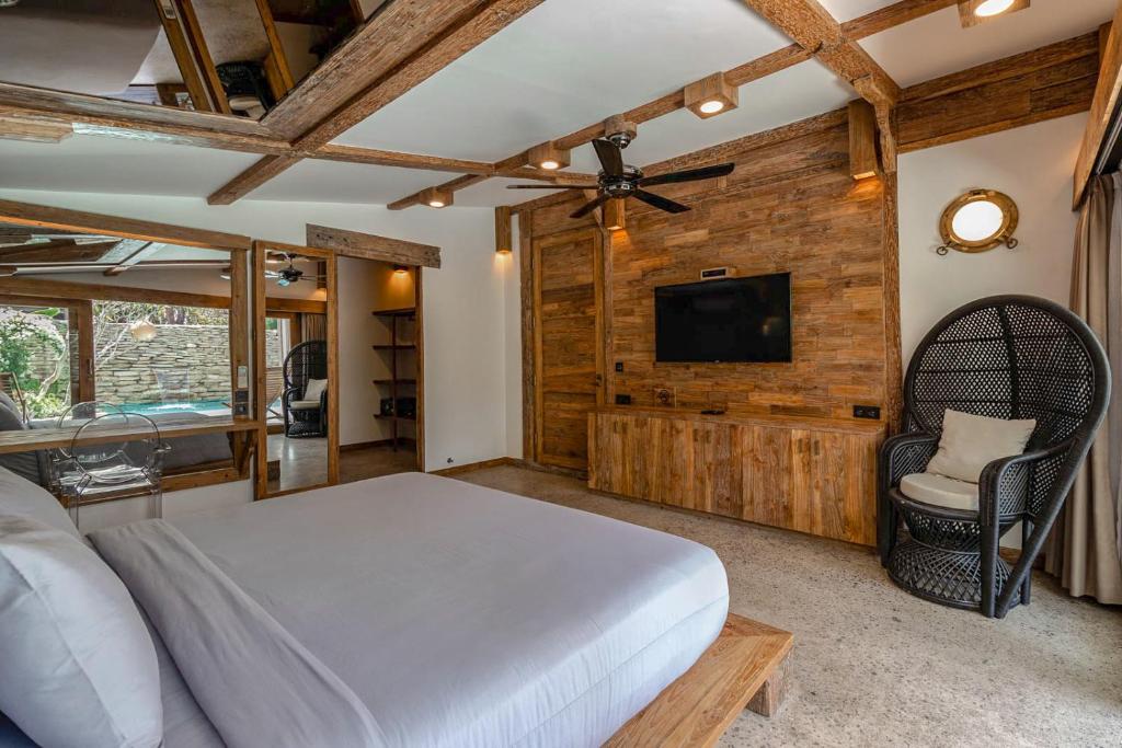 Villa Oscar Standard