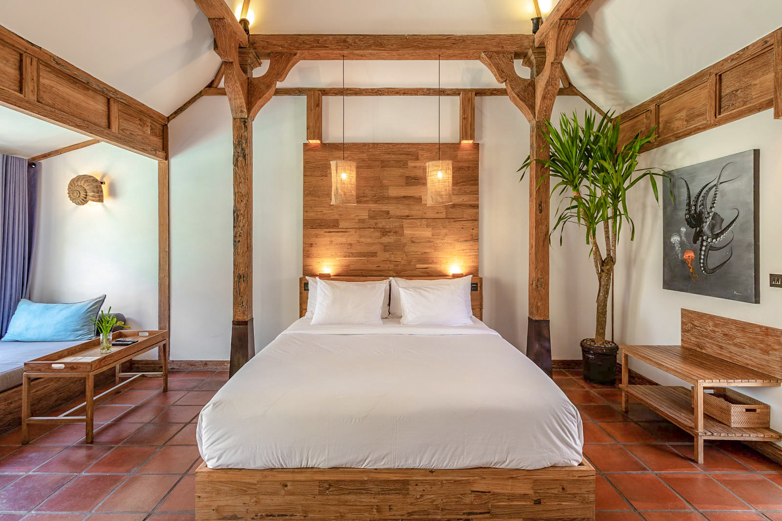 Joglo Pool Side Room