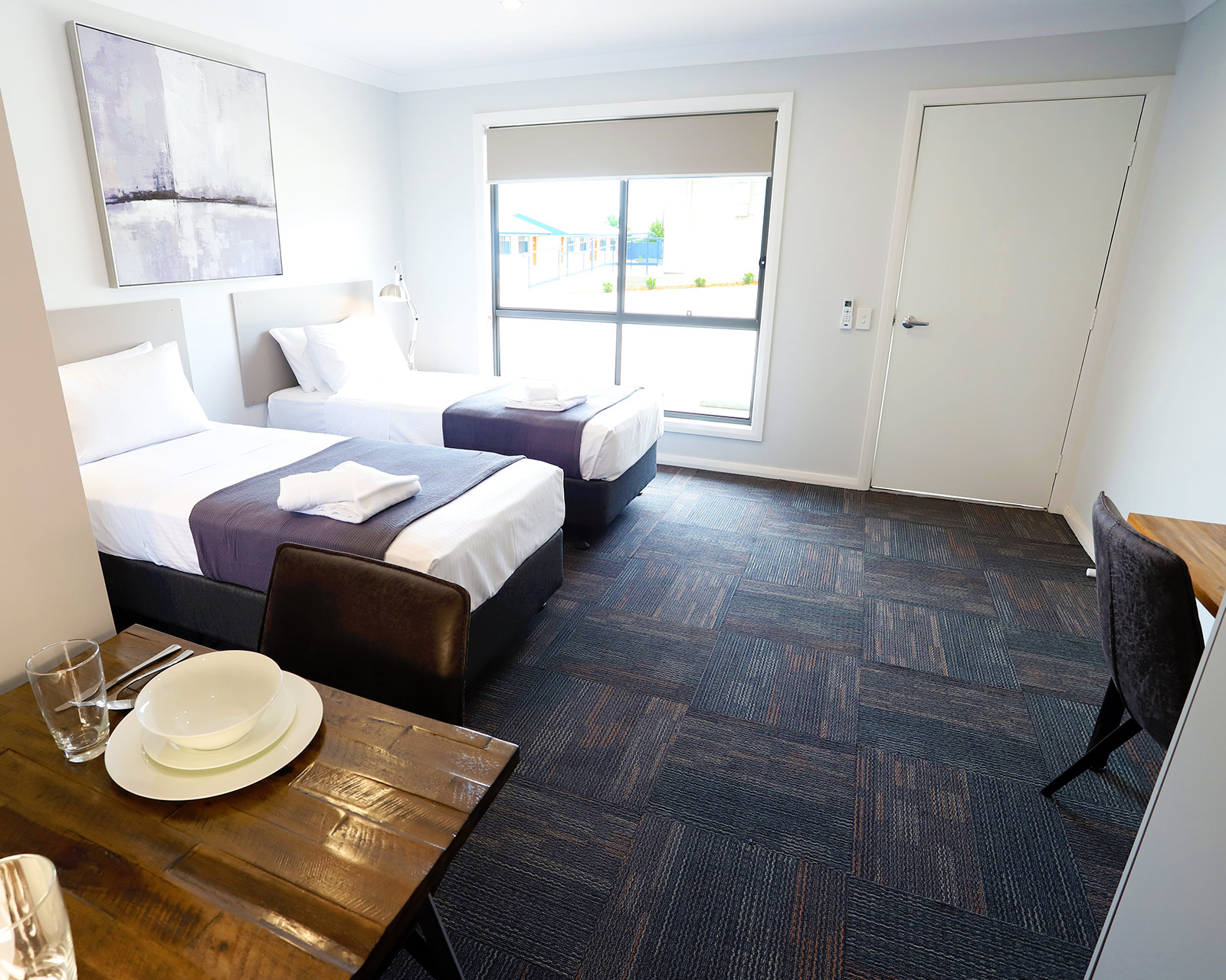 Eastend Studio Apartments