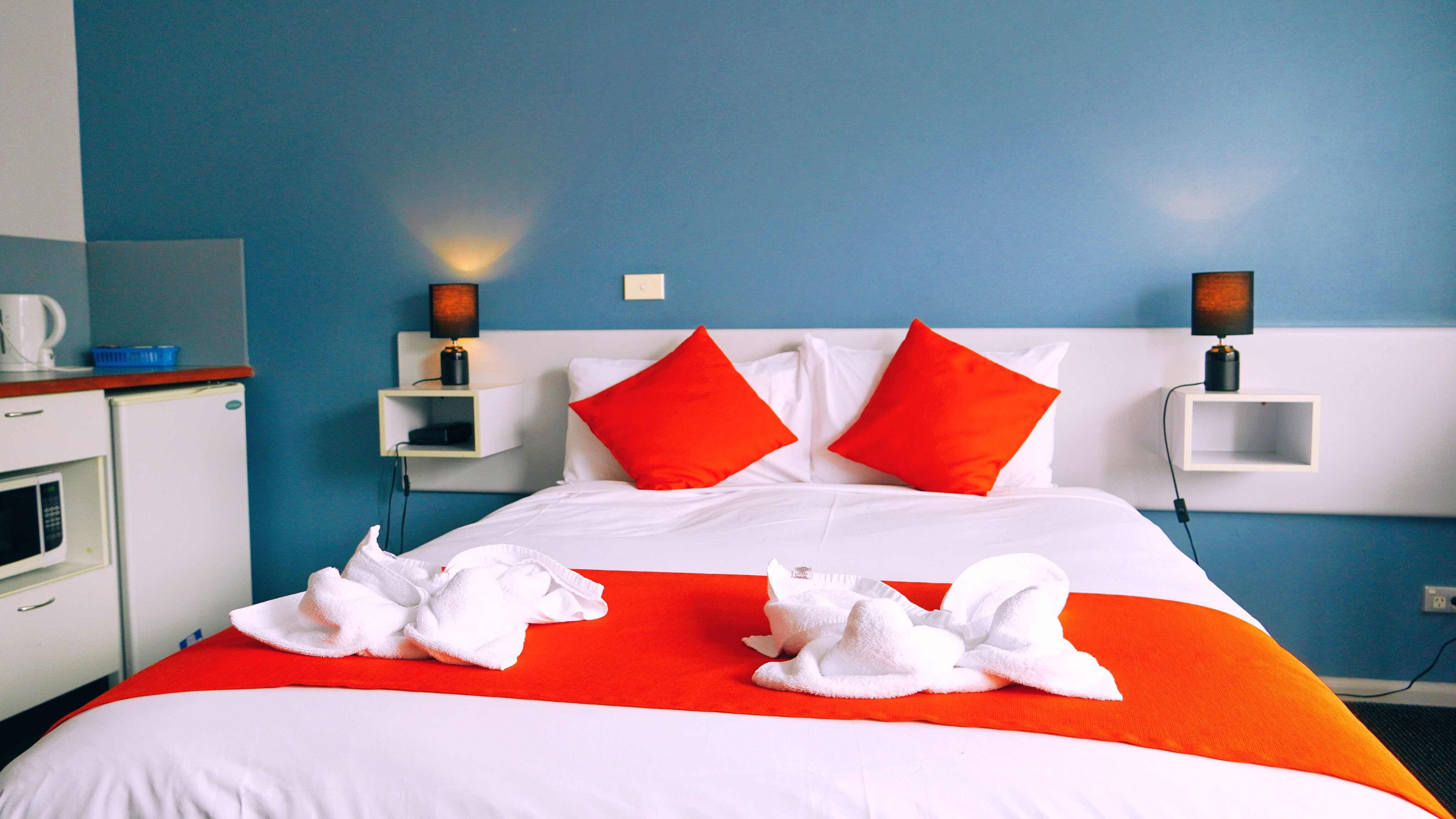 Family Room No View (2 bedrooms)