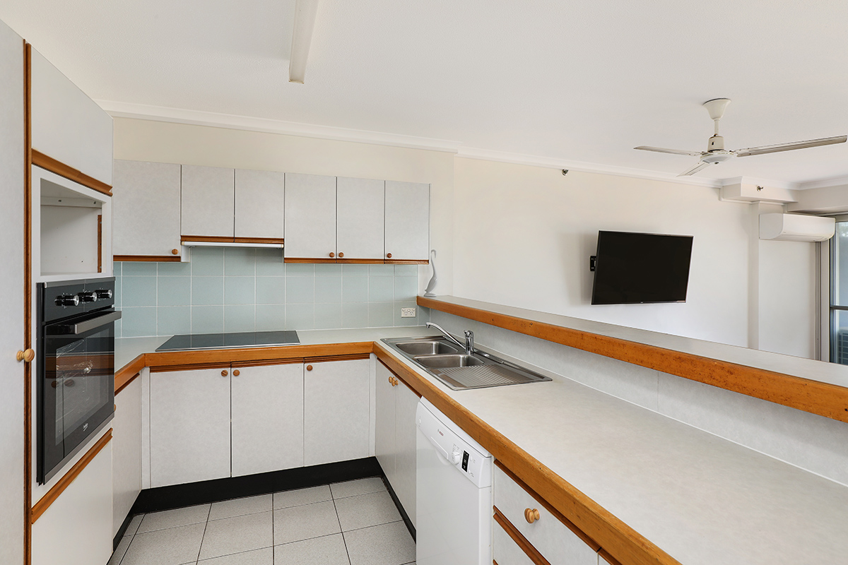 3 Bed Standard CF  2 + nights