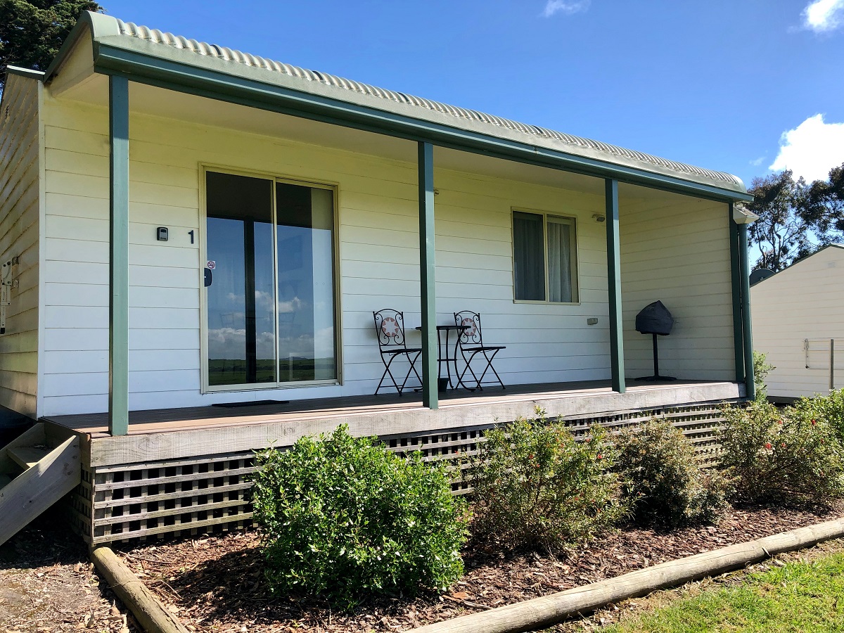 One Bedroom (adults only)