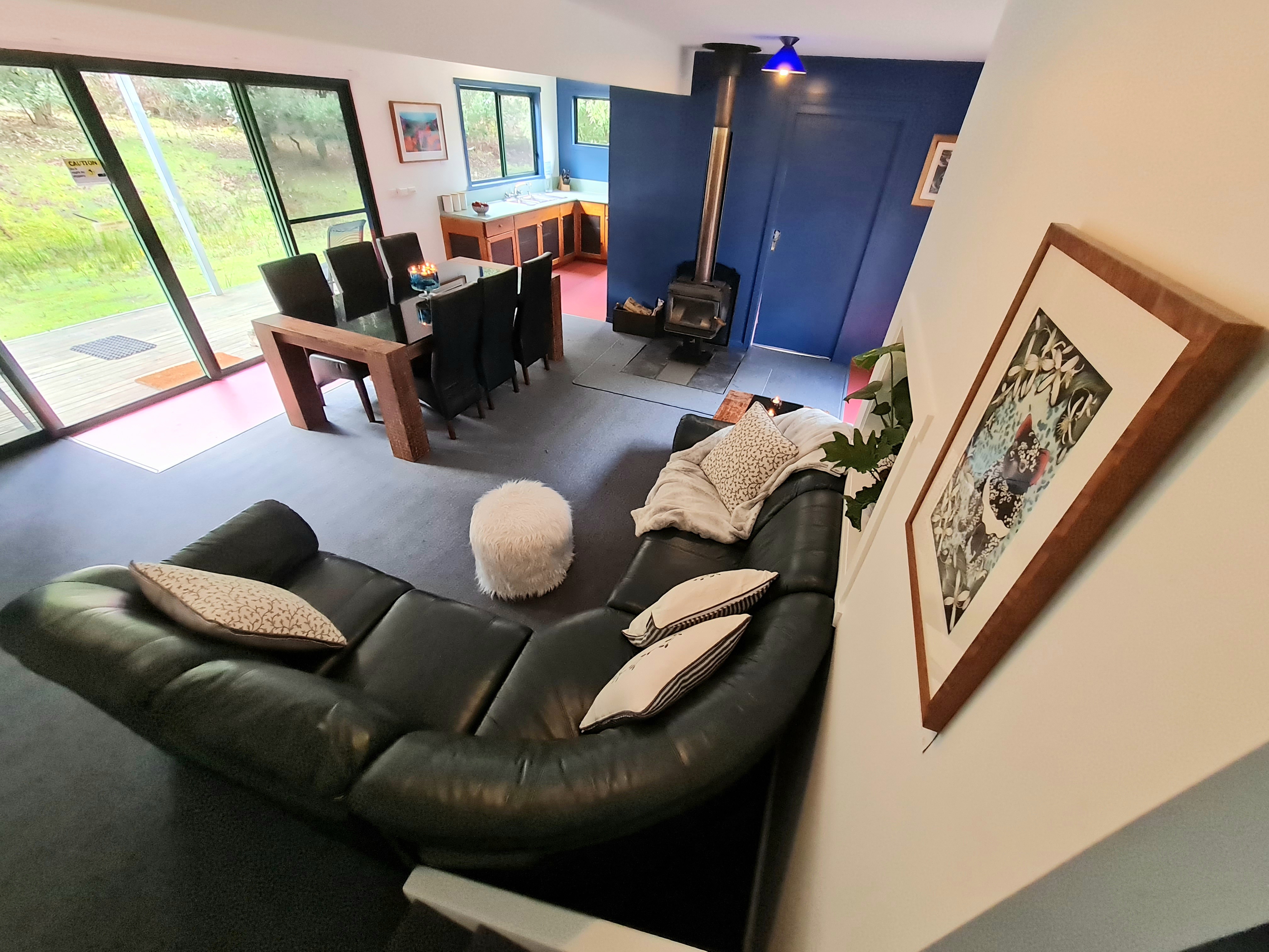 1 night Wallaby 2 BR Cabin