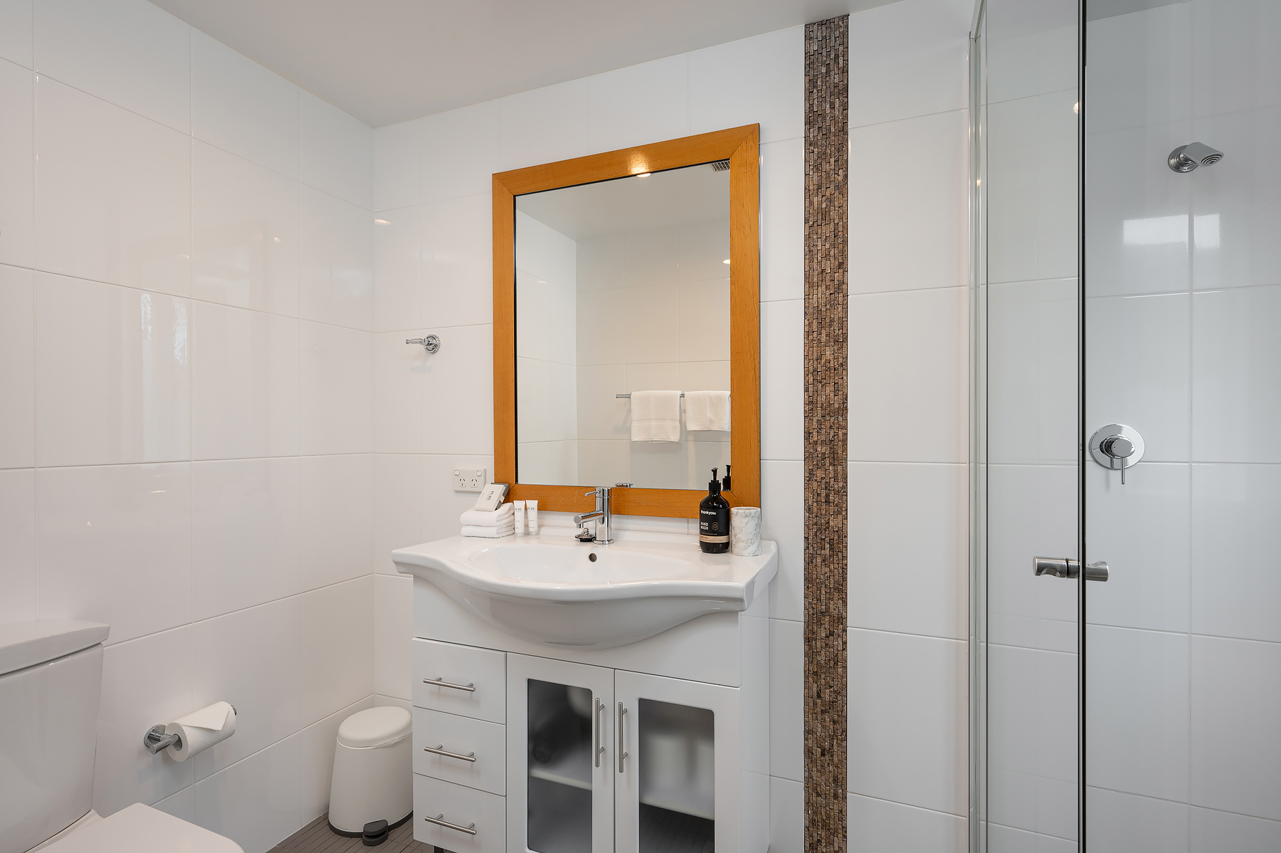 2 Bedroom and Loft - 2 night minimum