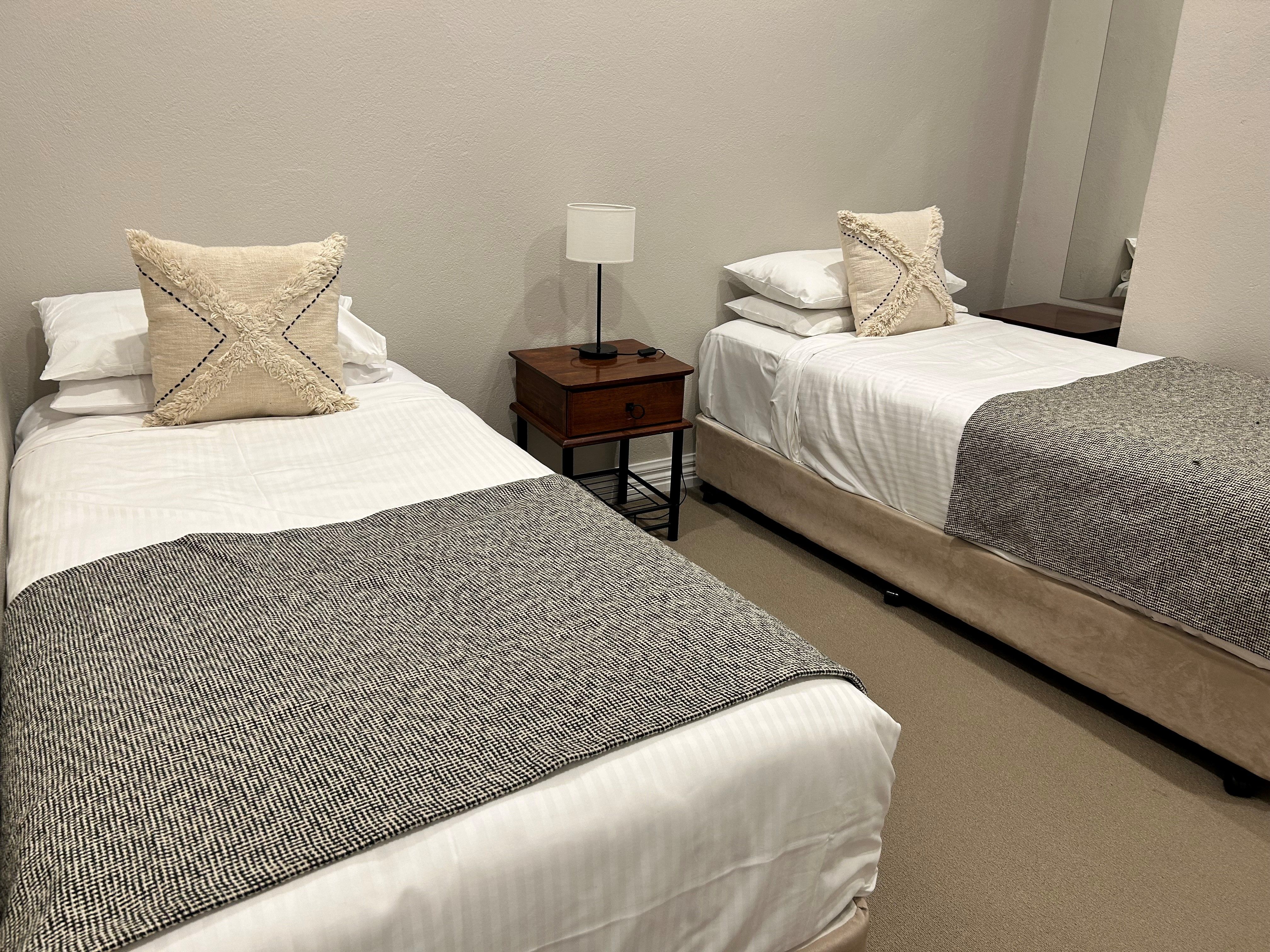 2 Bedroom Apartment (Family Room) Pet Stay