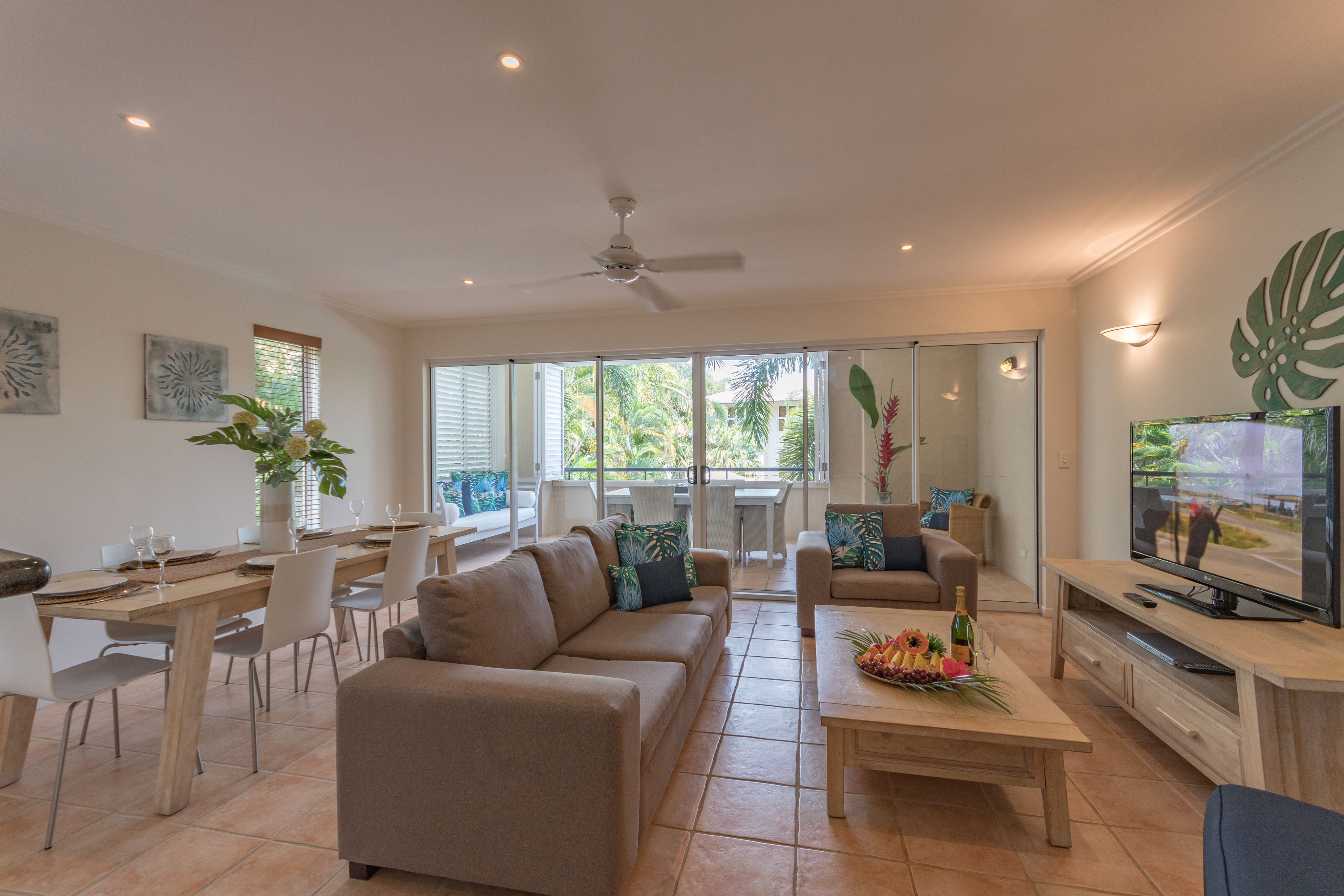 Stay 3 or 4 nights and save 15%