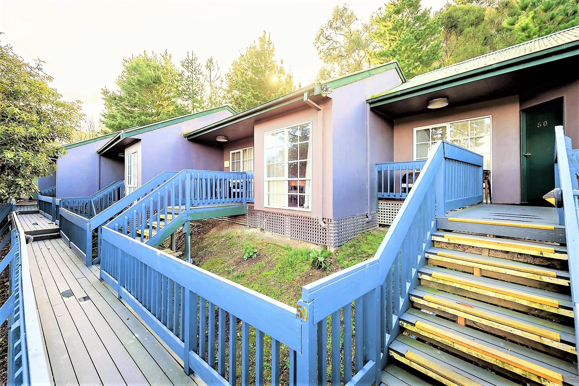 Hillview Spa Suite with Two Queen Beds