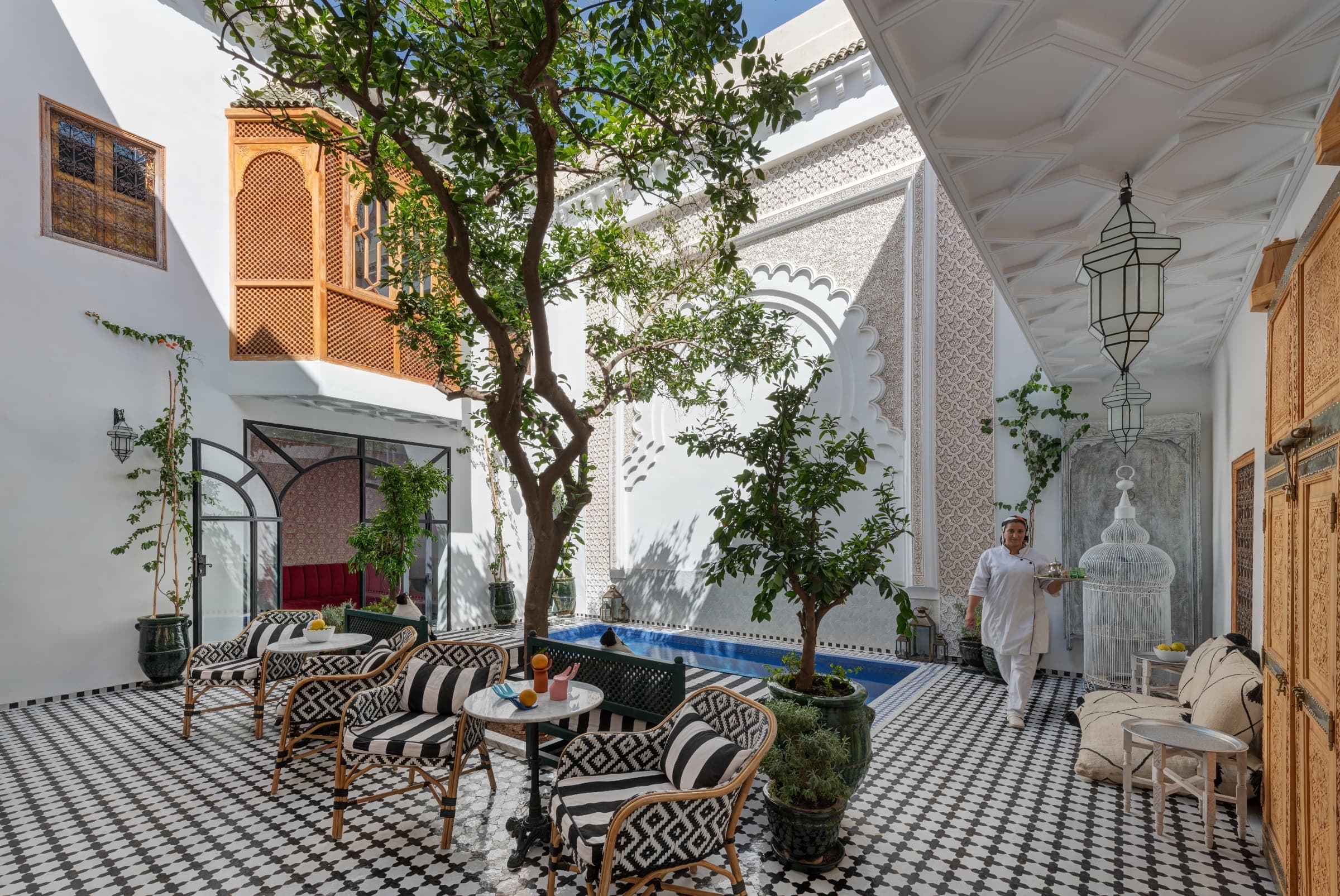 Nigella Super King/Twin Daily Breakfast Inc