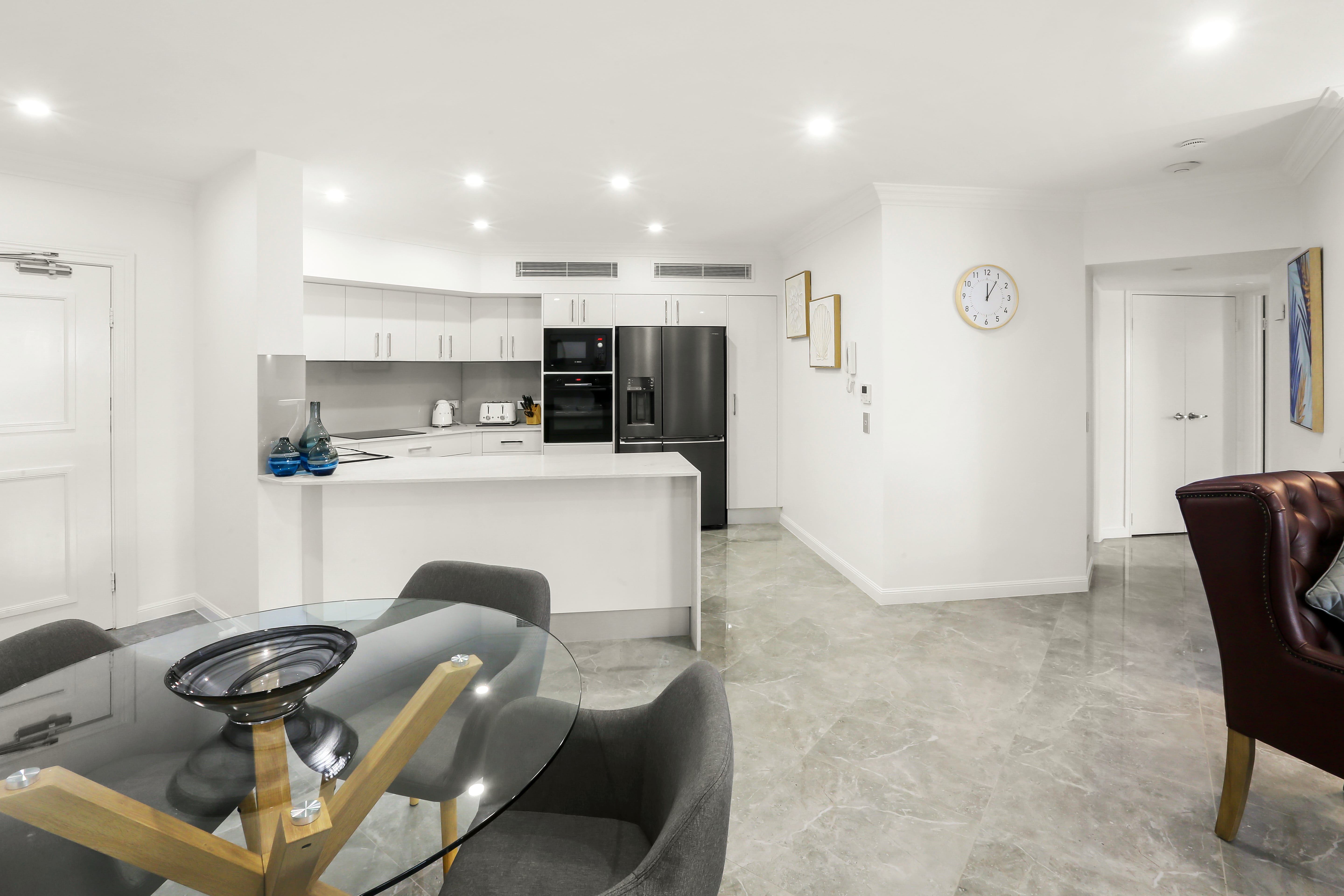 STAY 3 - 2 Bedroom Deluxe